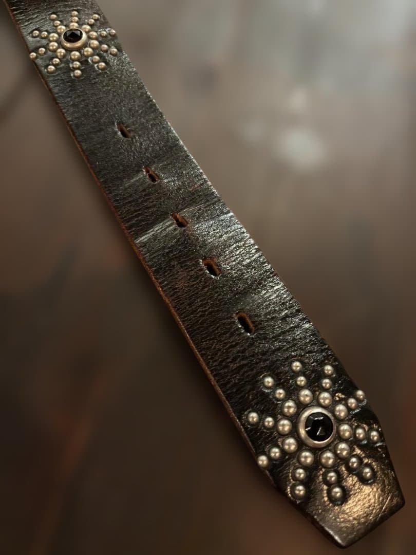 HTC スタッズベルト 34インチ