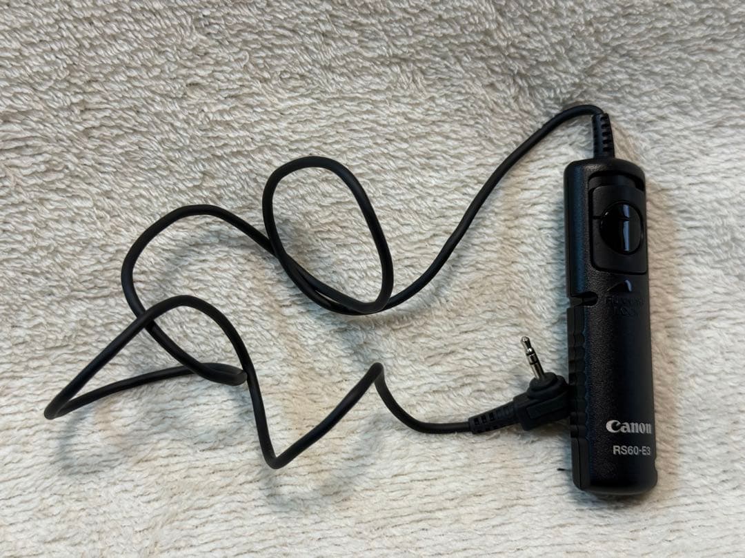 【美品】Canon EOS 70D デジタル一眼レフカメラ