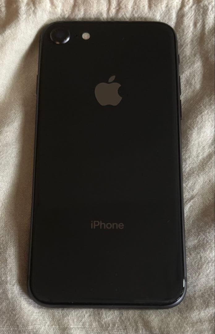 中古品 iPhone8 64GB スペースグレイ 純正バッテリー