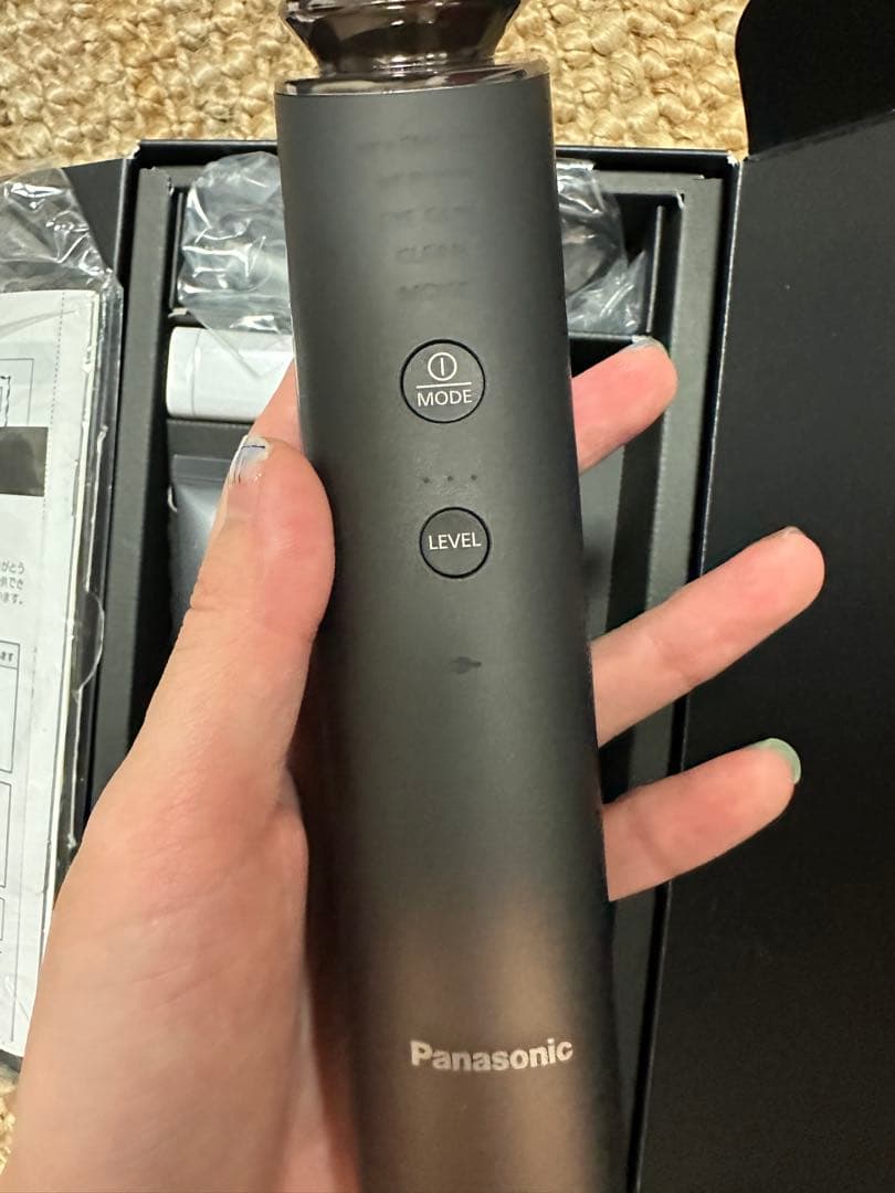 Panasonic リフトケア美顔器 バイタリフトRF EH-SR86-T