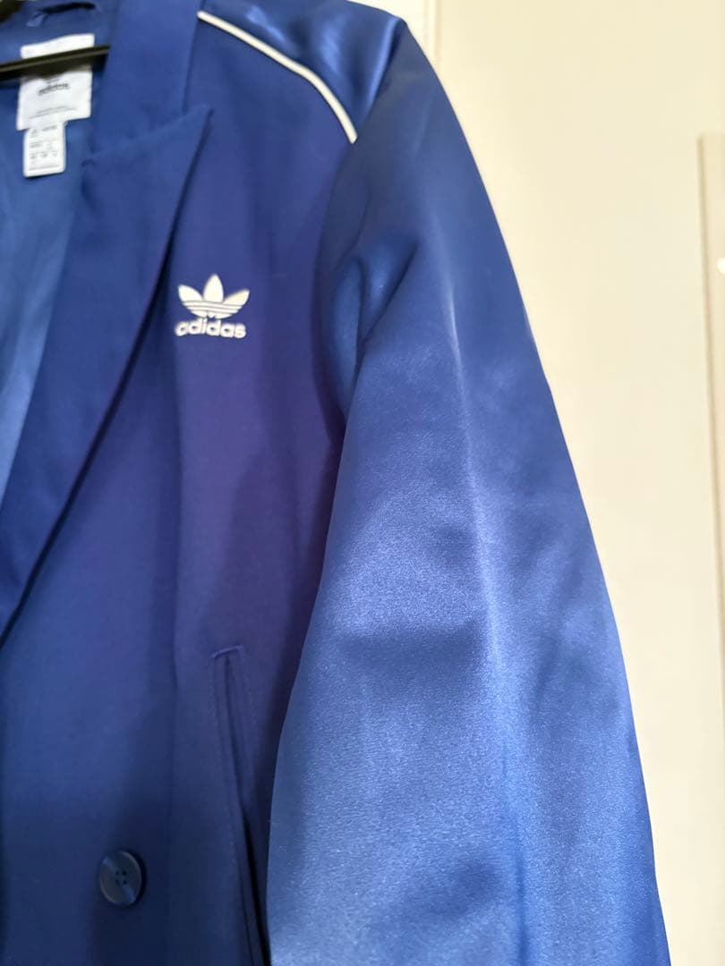 adidas ブルーダブルブレストジャケット