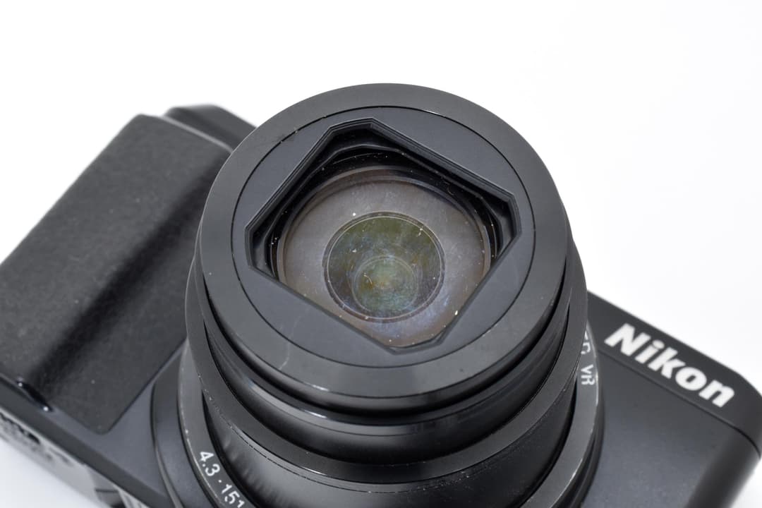 ニコン　Nikon COOLPIX A900 箱付き