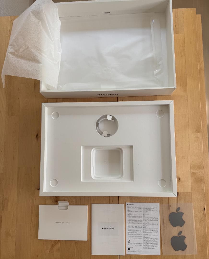 【美品】MacBook Pro 2019 (16インチ) 32G SSD1TB