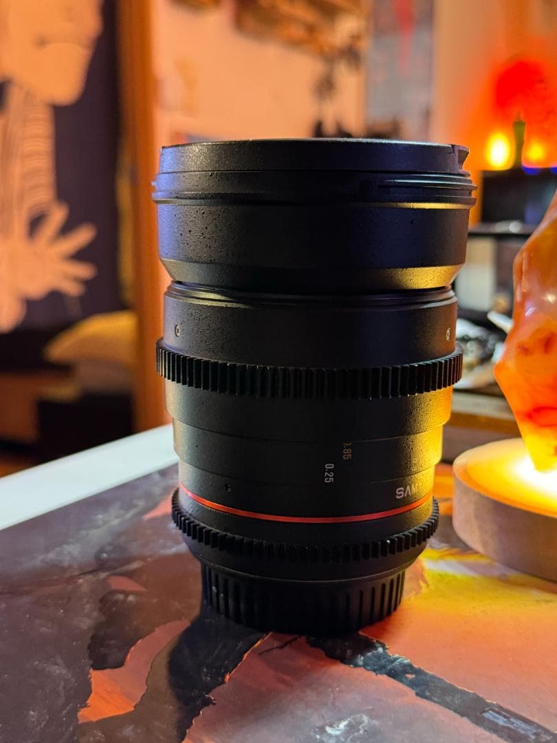 SAMYANGシネレンズ24mm T1.5 MFT