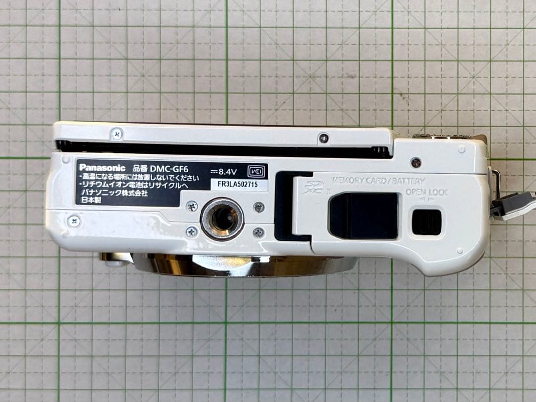 も*k様 Panasonic LUMIX DMC-GF6 ホワイト　レンズ付き
