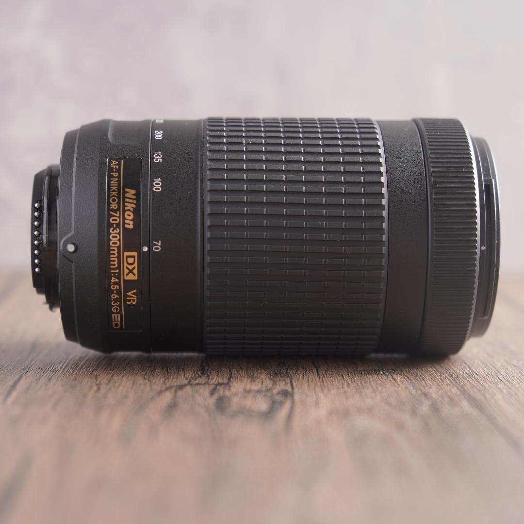 ✨新品級の美品✨超望遠✨イベントに✨NIKKOR 70-300mm 222-2