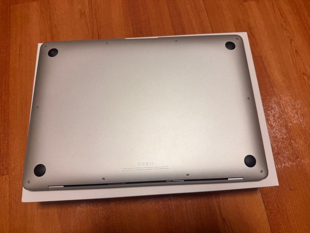 MacBook本体 Apple M1 MacBook Air 8GB 256GB