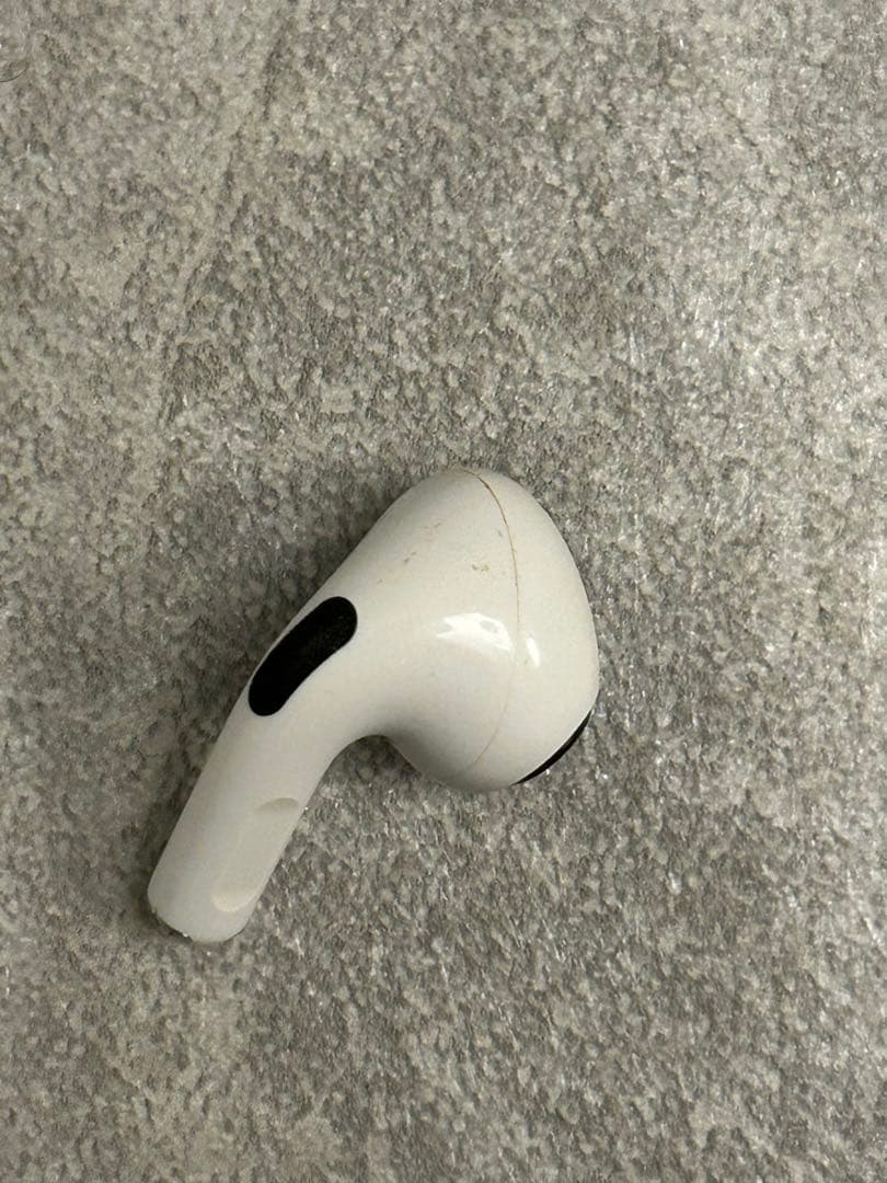 AirPods Pro 本体 ホワイト 充電ケース、付属品一部付き