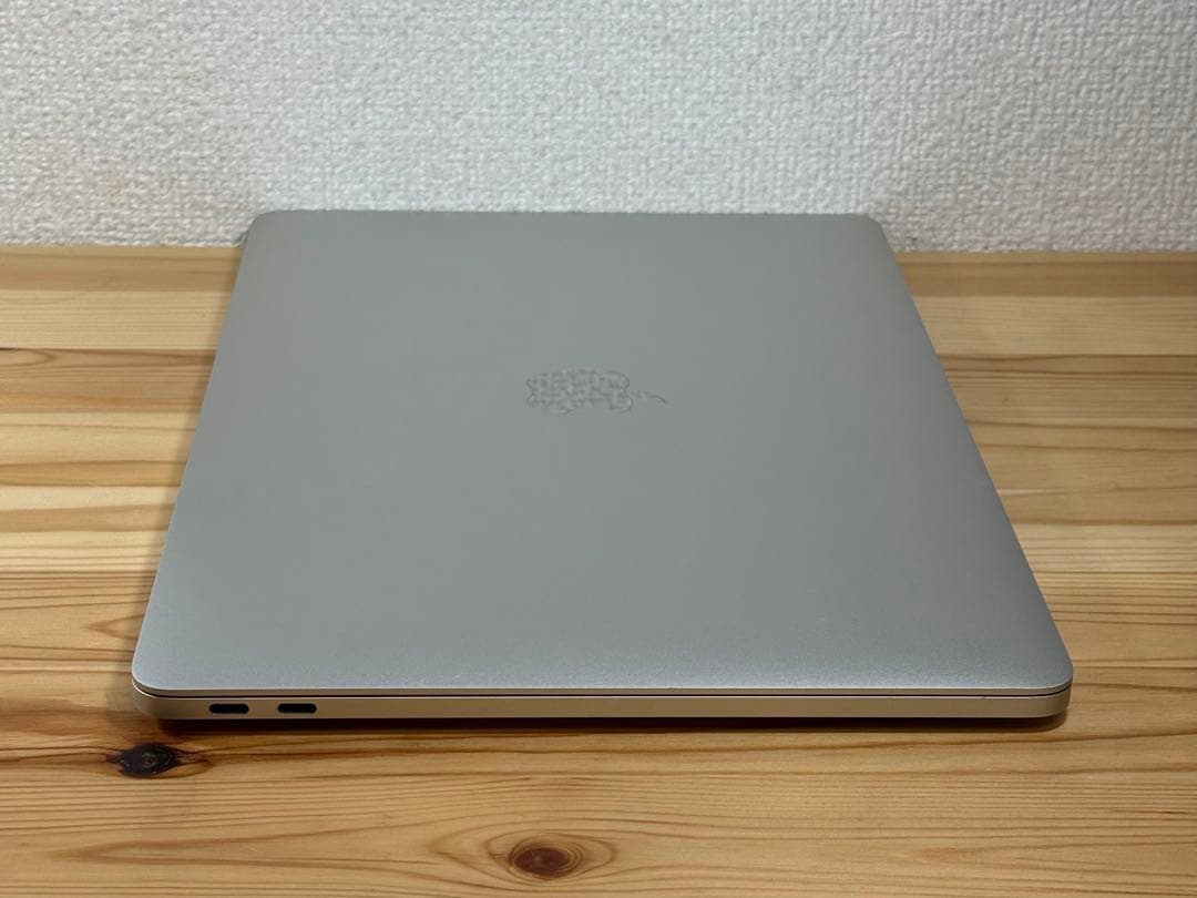 MacBook本体 Apple MacBook Pro 13 2017 i5/16GB/250Gb