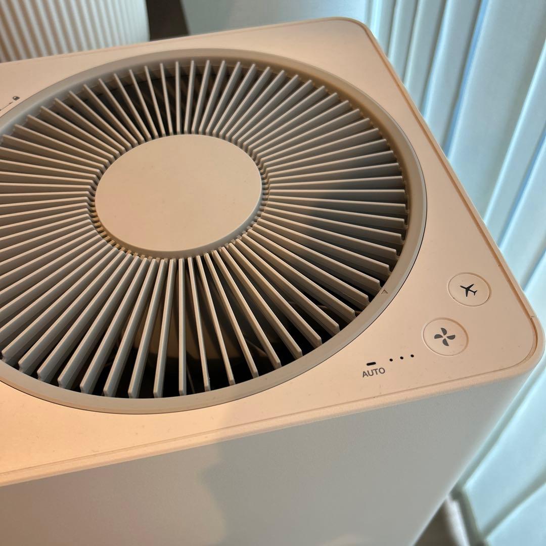 バルミューダ　ザ　ピュア　BALMUDA THE PURE 空気清浄機