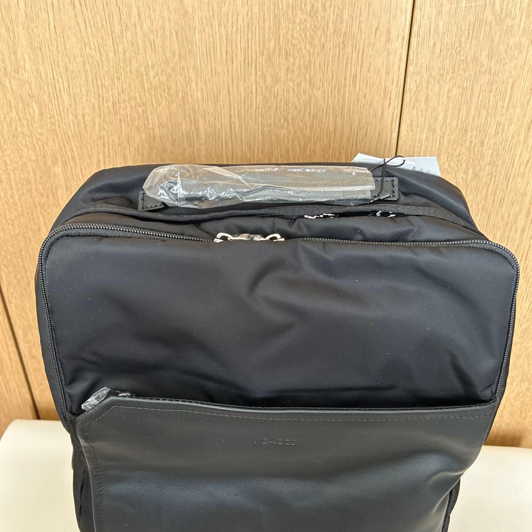 Y’SACCS バックパック　ブラック