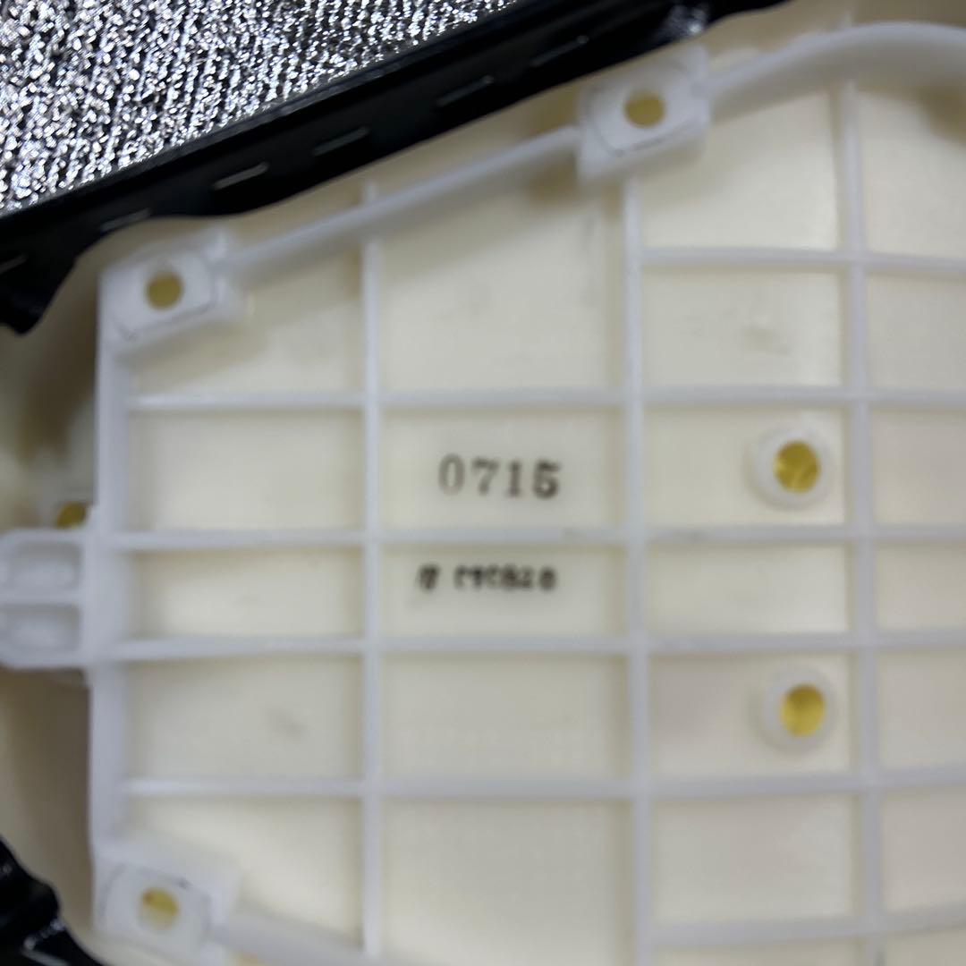 格安 2025年式 メグロk3 純正 バイクシート w800