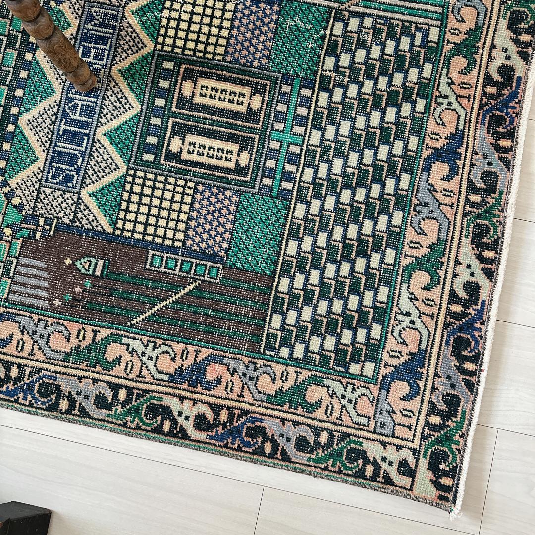 トルコ ヴィンテージラグ A1 レア イエロー グリーン ネイビー ピンク