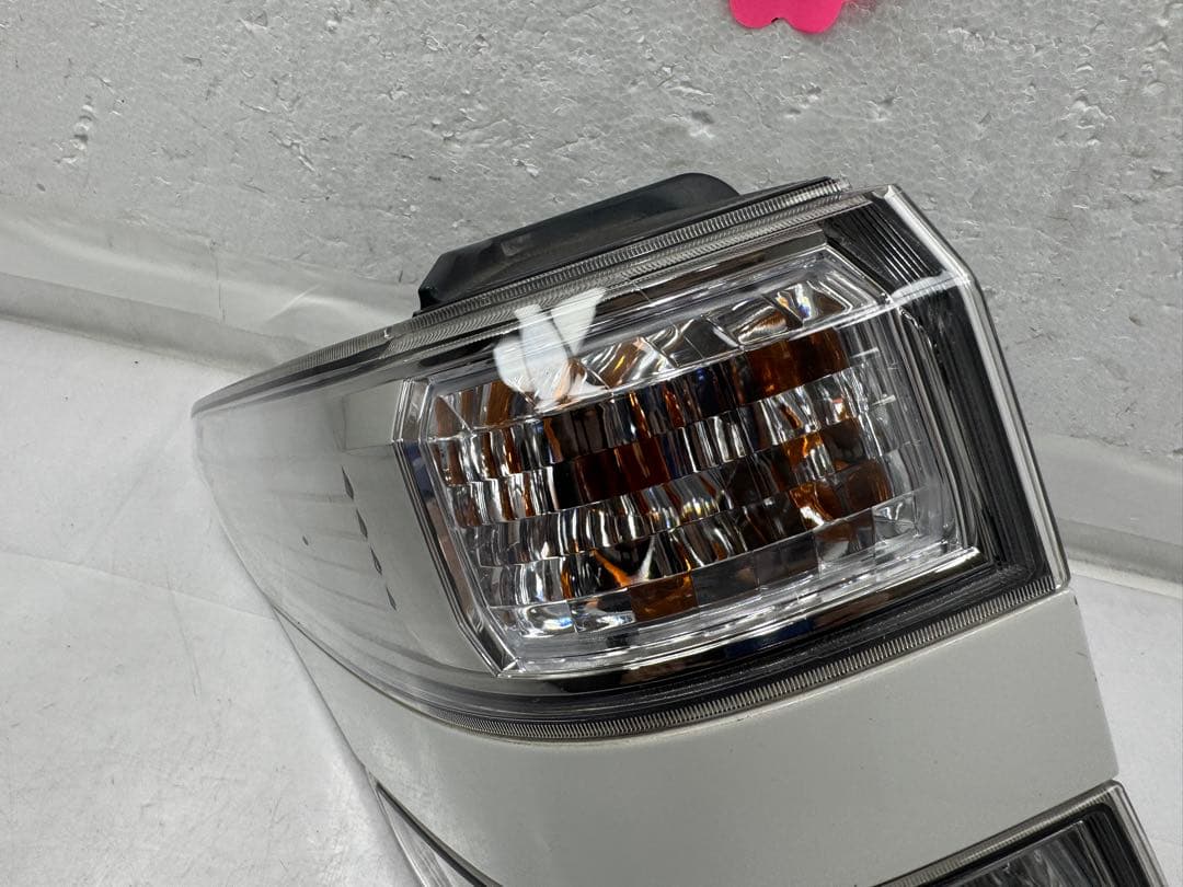 トヨタ 20 ヴェルファイア LED テールライト テールランプ 左側