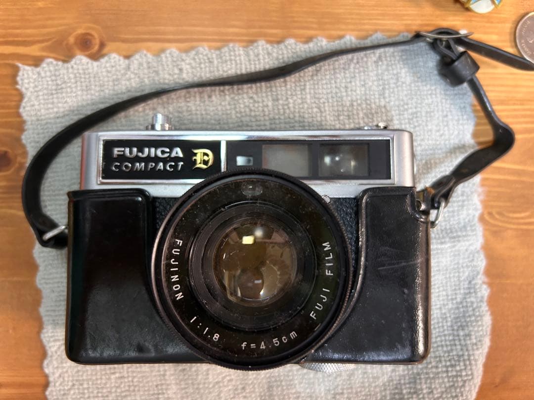 Fujica Compact ゴールデン　Deluxe 希少　美品