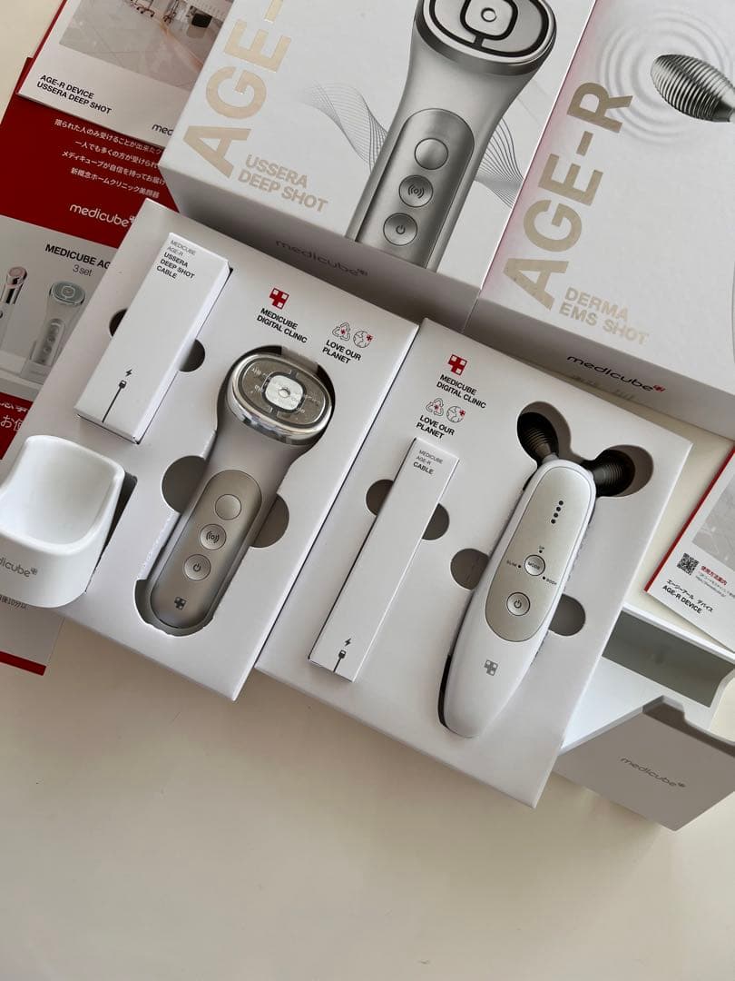 メディキューブ　スキンブースターショット　美顔器　3点SET