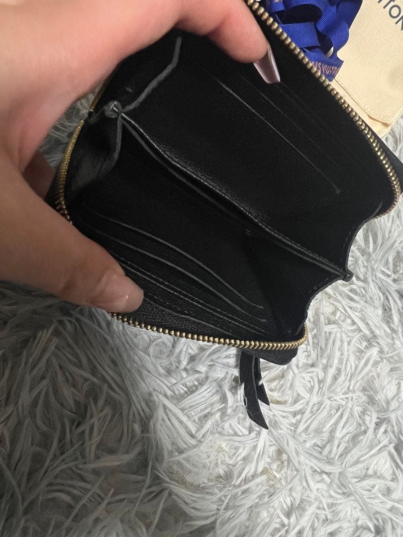 ルイヴィトン アンプラント ジッピー パース ブラック