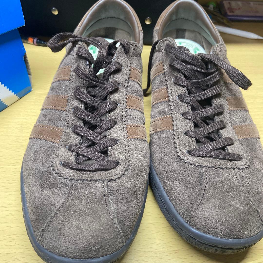 adidas Originals タバコ グルーエン \"Dark Brown\"