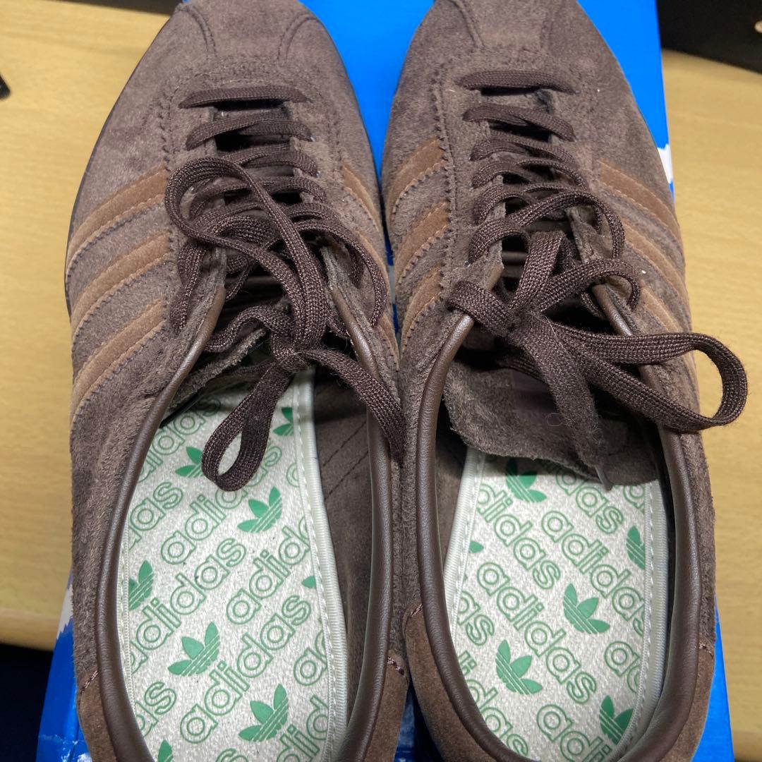 adidas Originals タバコ グルーエン \"Dark Brown\"