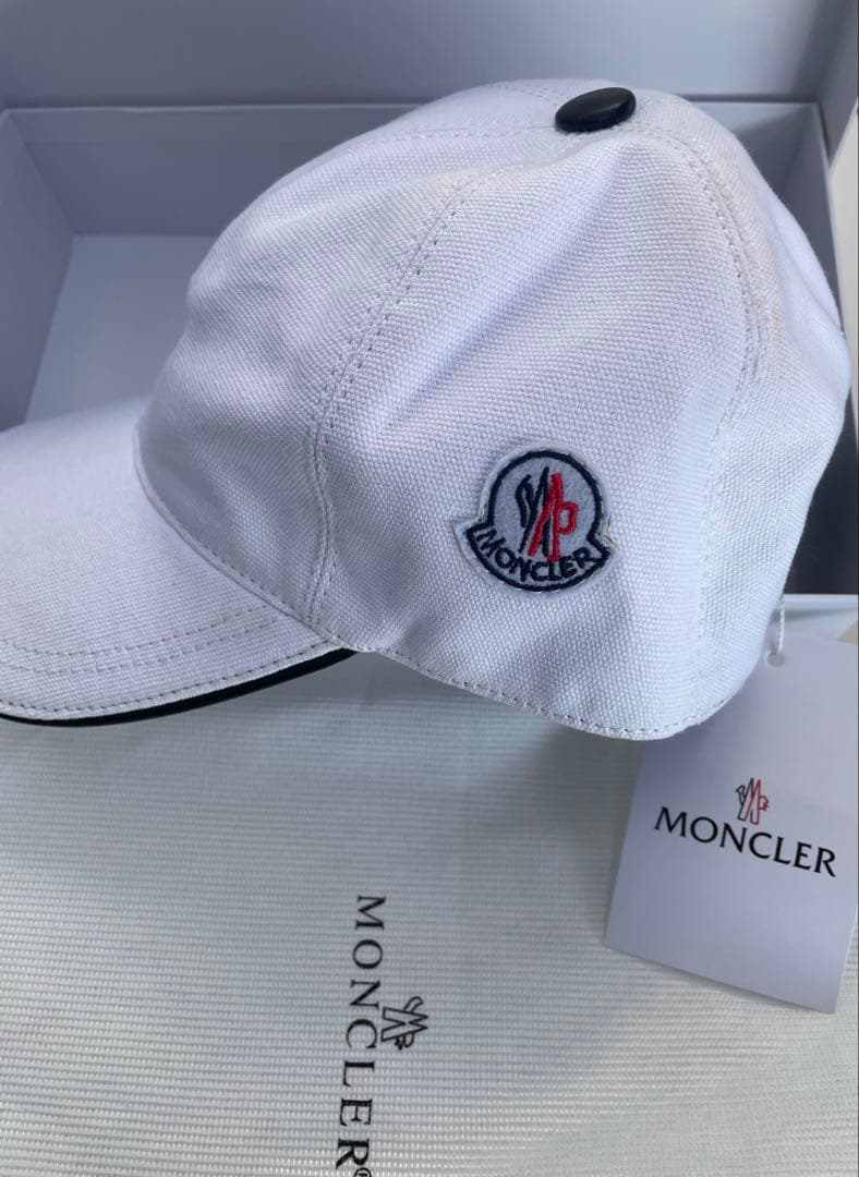 モンクレール帽子