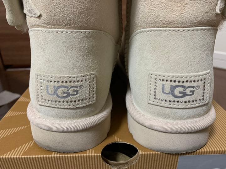UGG ムートンブーツ　リボン　ジャッキー
