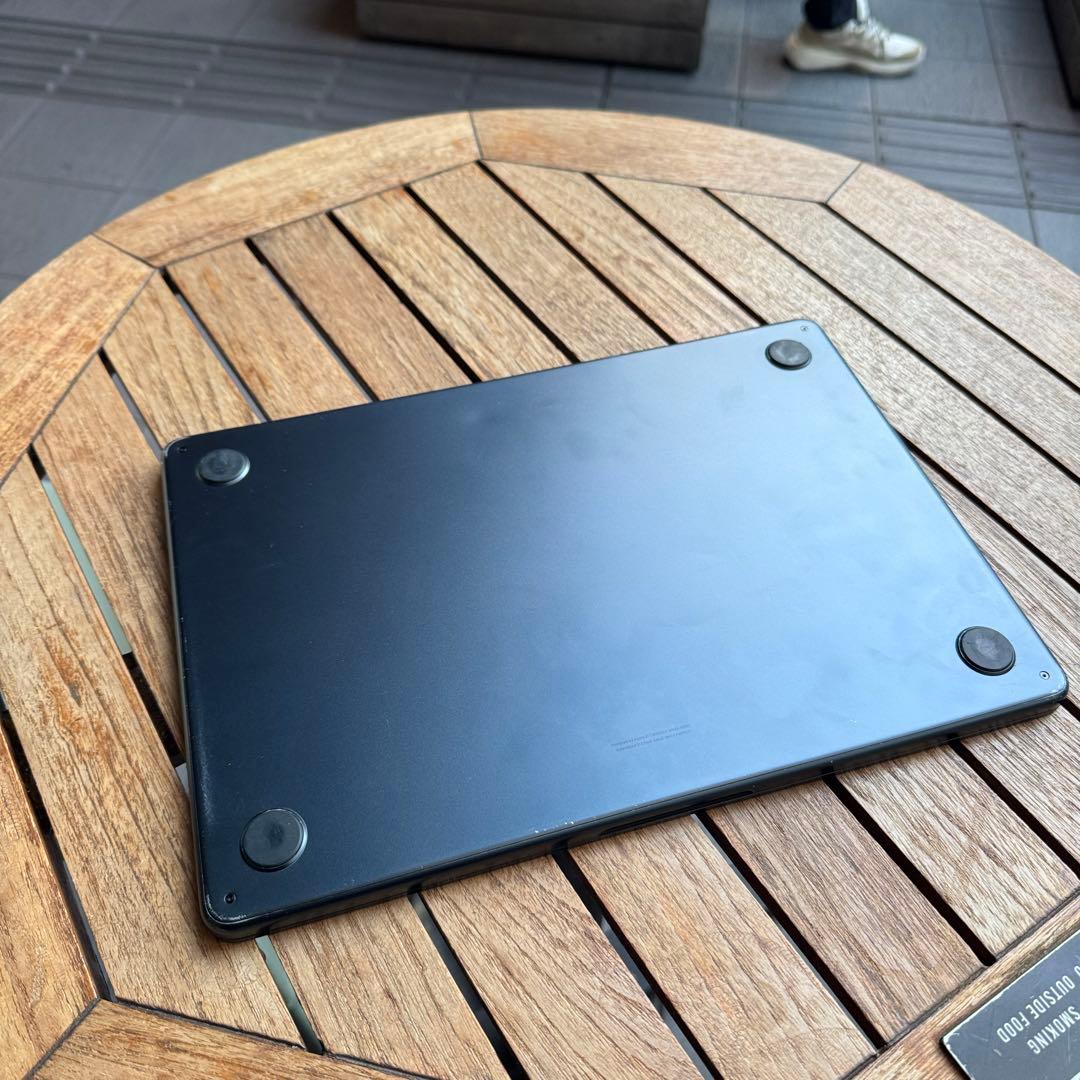 apple MacBook Air ミッドナイト