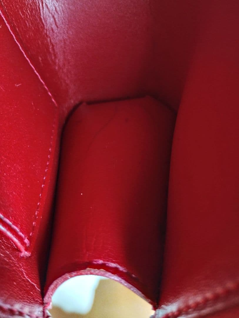 LOUIS VUITTON ルイヴィトン　ヴェルニ　ポーチ