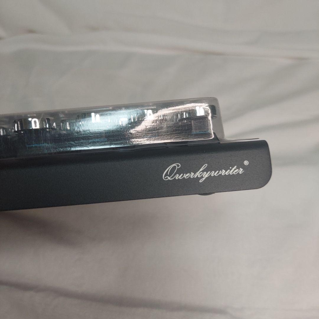 【未使用】QWERKYTOYS キーボード 本体　レトロ風