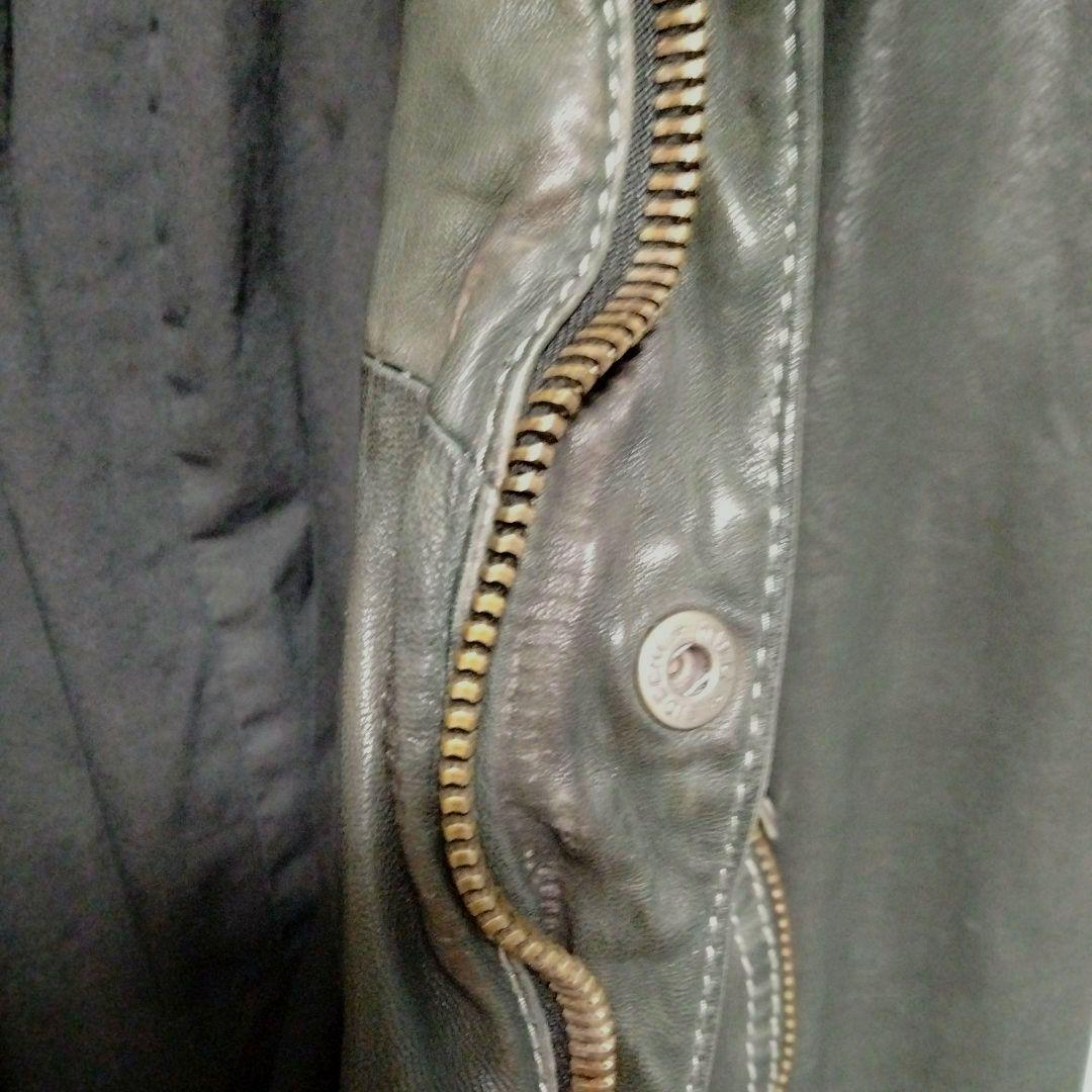 イタリア製　羊革　タトラス　TATRAS　LAT40.8　レザー　ジャケット