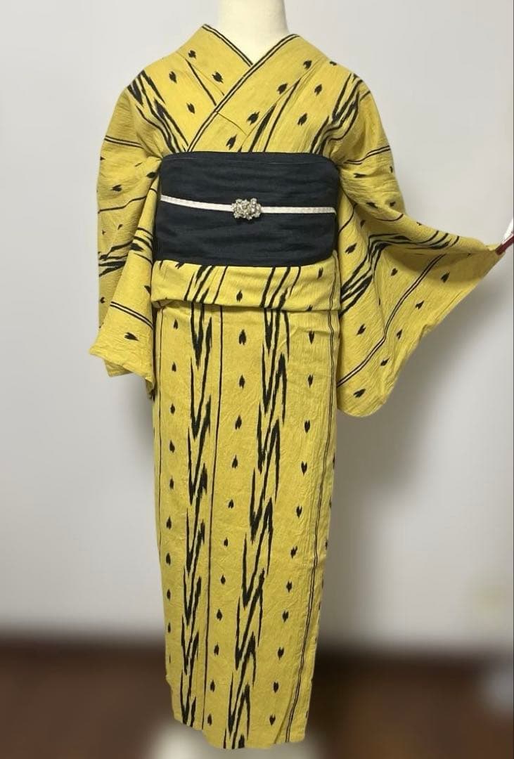 a-09 辛子色　からし色　イエロー　黒　浴衣　綿麻　　裄71 裄長め