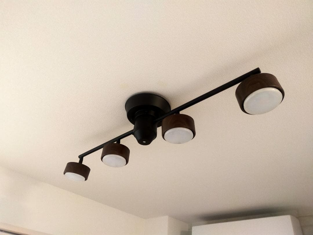 値下げ　お買い得　大光電気　高級リビング照明　リモコン付き　定価5万円以上