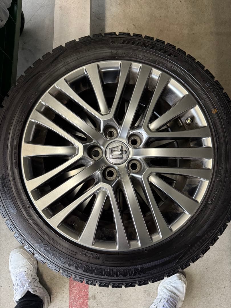 クラウン　純正17インチホイール・スタッドレスタイヤ
