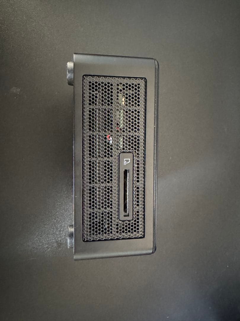 Intel NUC 11のパフォーマンスキット