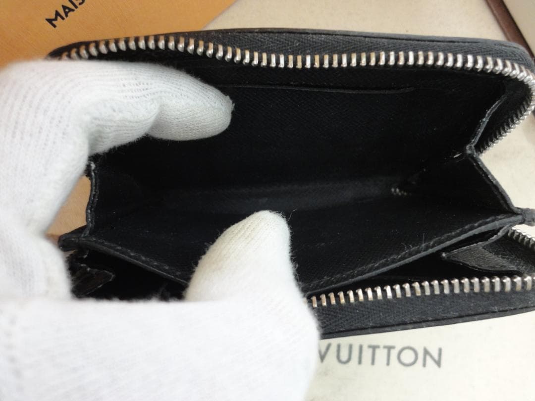 超美品☆希少☆ヴィトン タイガ ケース【ジッピー・パース】A41