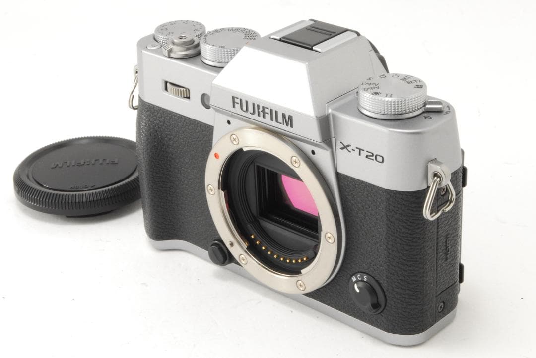【ほぼ新品】FUJIFILM X-T20 ボディ シルバー《シャッター回数6回》