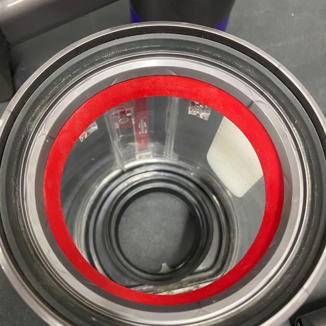 751 Dyson V10 fluffy 掃除機 サイクロンクリーナー