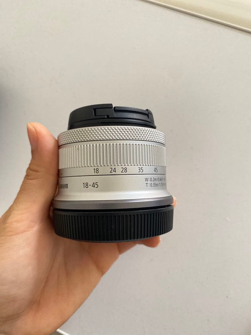 Canon RF S18-45mm & RF S55-210mm ズームレンズ