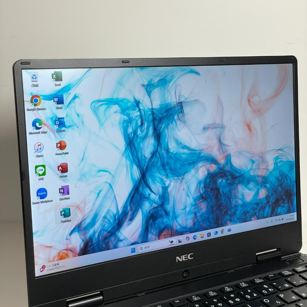 第８世代i5 ★バッテリー良好★ NEC Windows11 薄型軽量 K55