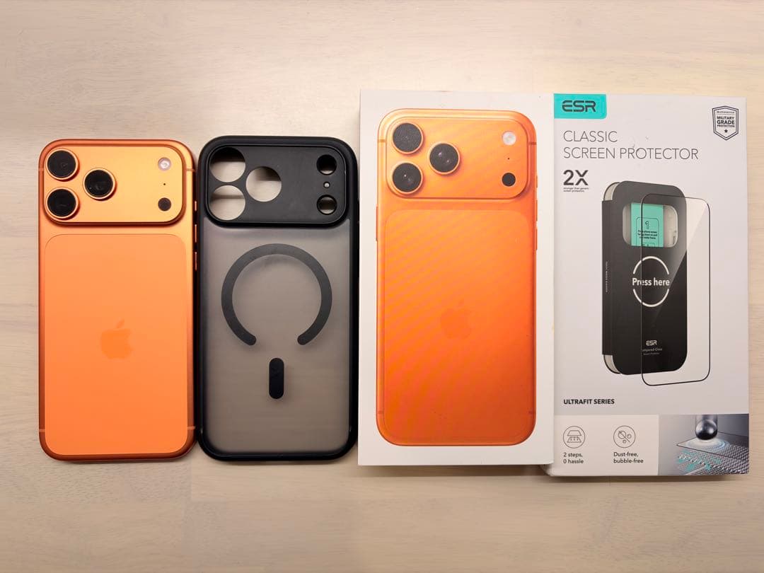 iPhone 17 Pro Max 256GB コズミックオレンジ　ケース