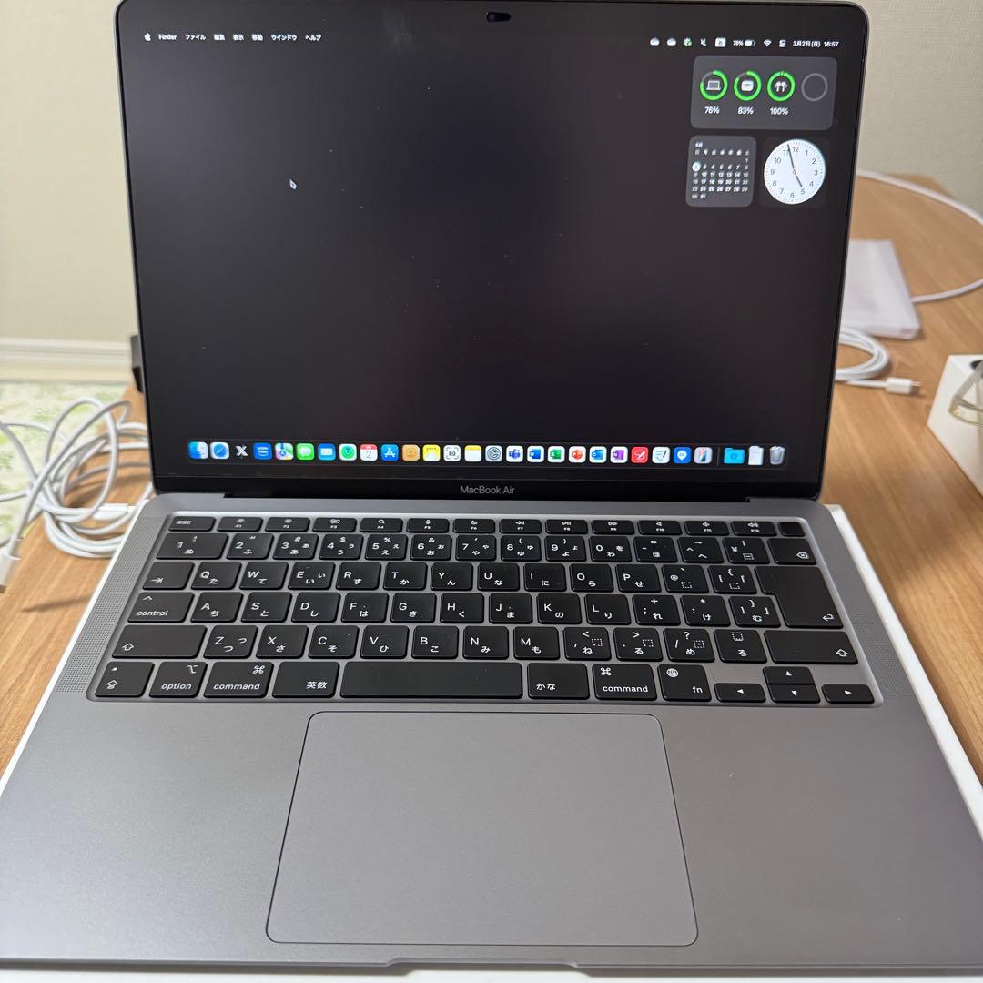 美品 M1 MacBook Air 256GB メモリ8GB