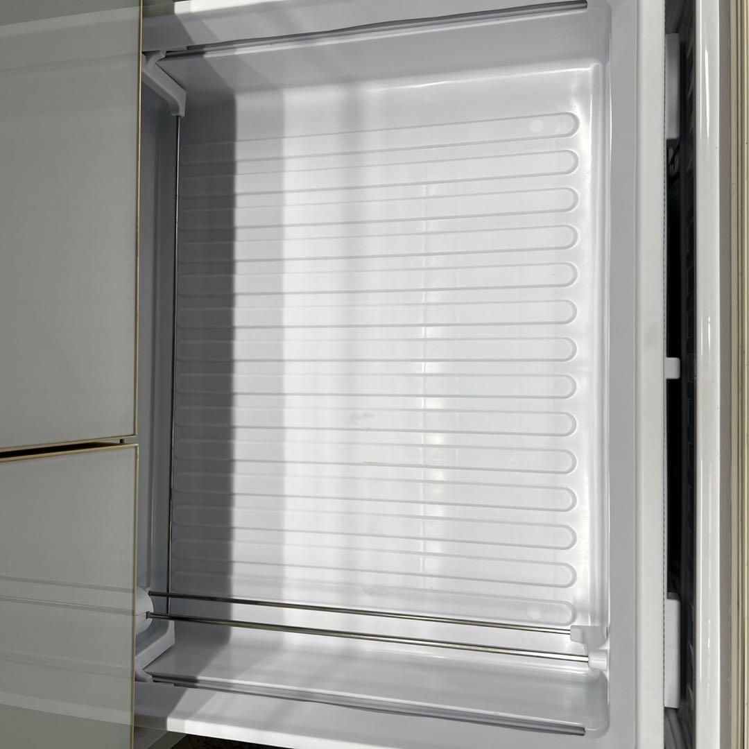 ★878　冷蔵庫　シャープ　大型　500ℓ級　大容量　白　安い　中古　設置無料