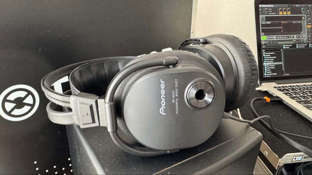 [値下げ]TRAKTOR Kontrol S4 DJコントローラー&スピーカー