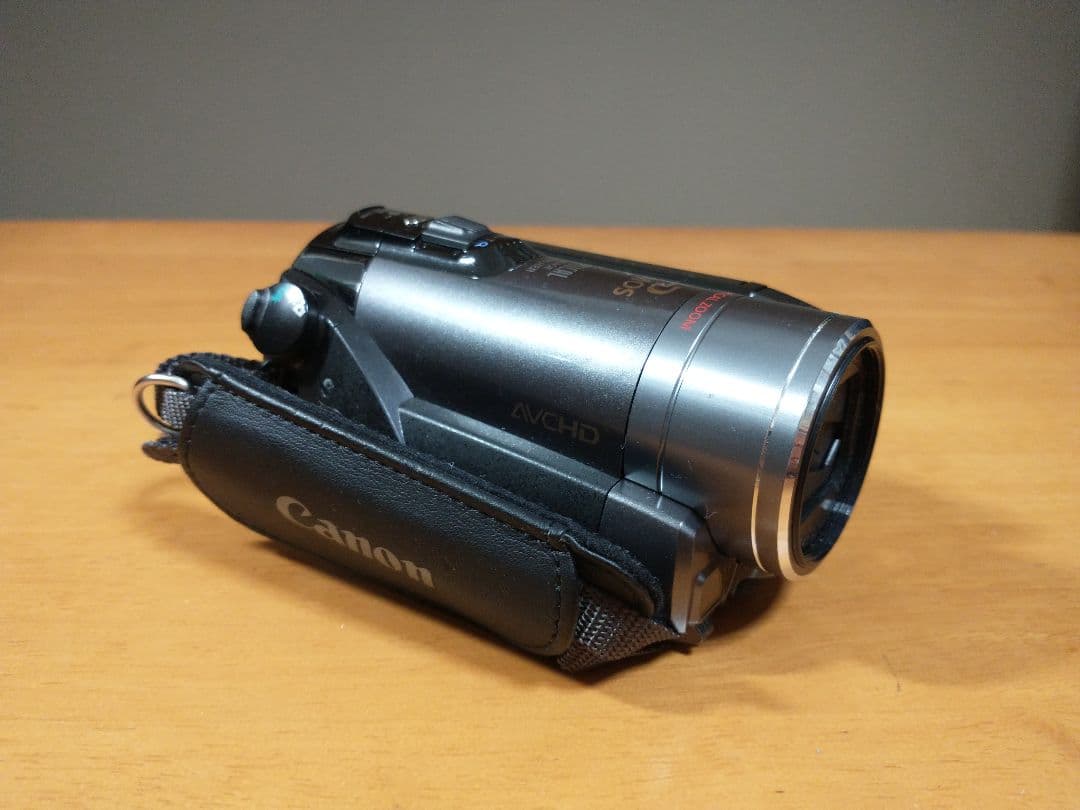 Canon HD ビデオカメラ ivis HF20 ＆ソフトキャリングケース