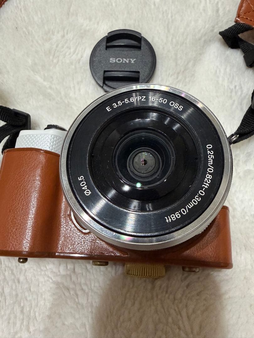 【ジャンク】SONY α ミラーレスカメラ 16-50mm α5000 ソニー