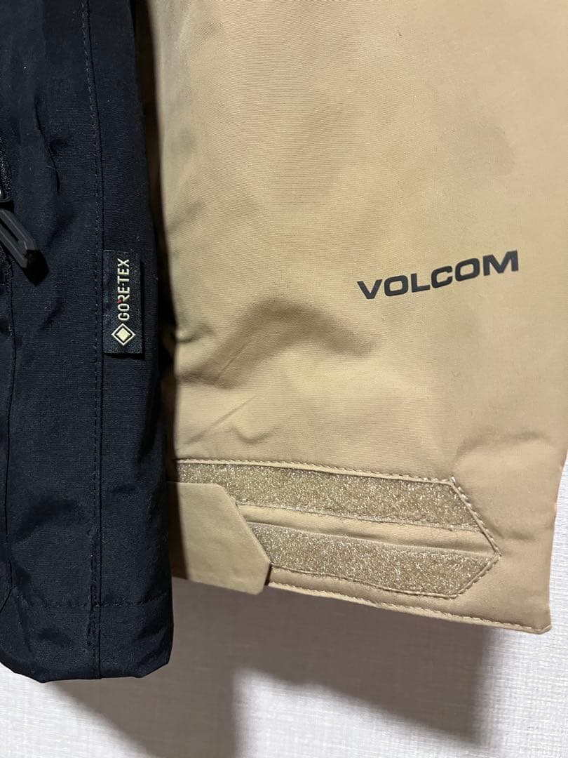 toru.k ボルコム　スノーボードウェア　ゴアテックス　サイズＭ