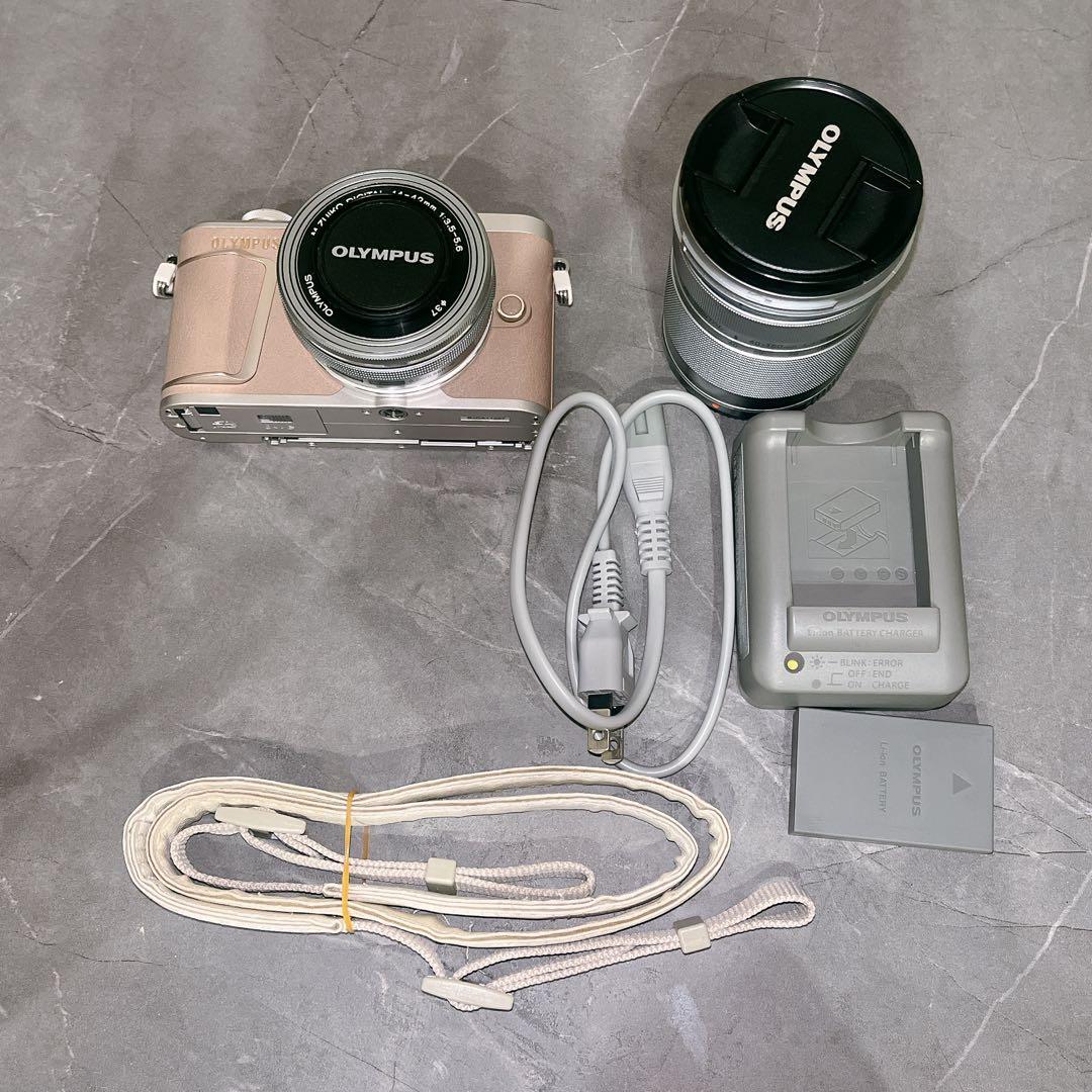 OLYMPUS PEN E-PL10 EZダブルズームキットカメラ