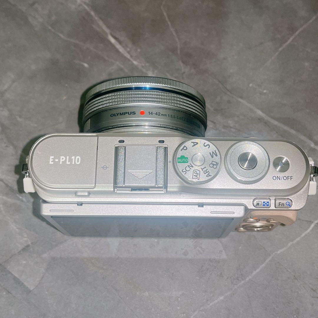 OLYMPUS PEN E-PL10 EZダブルズームキットカメラ