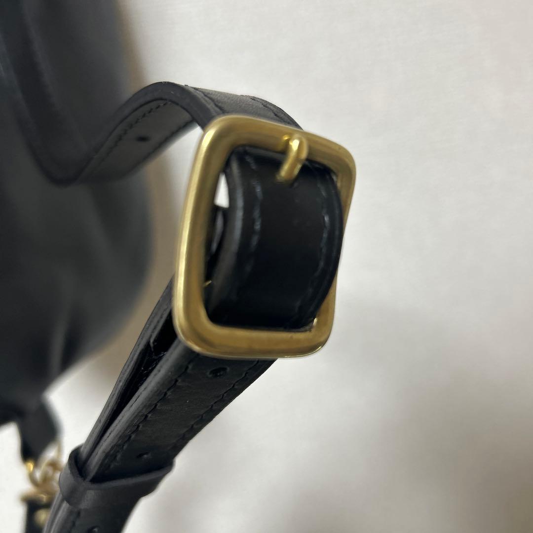 とも　黒ボディバッグ　総手縫い　タンニン鞣し革　ヌメ革