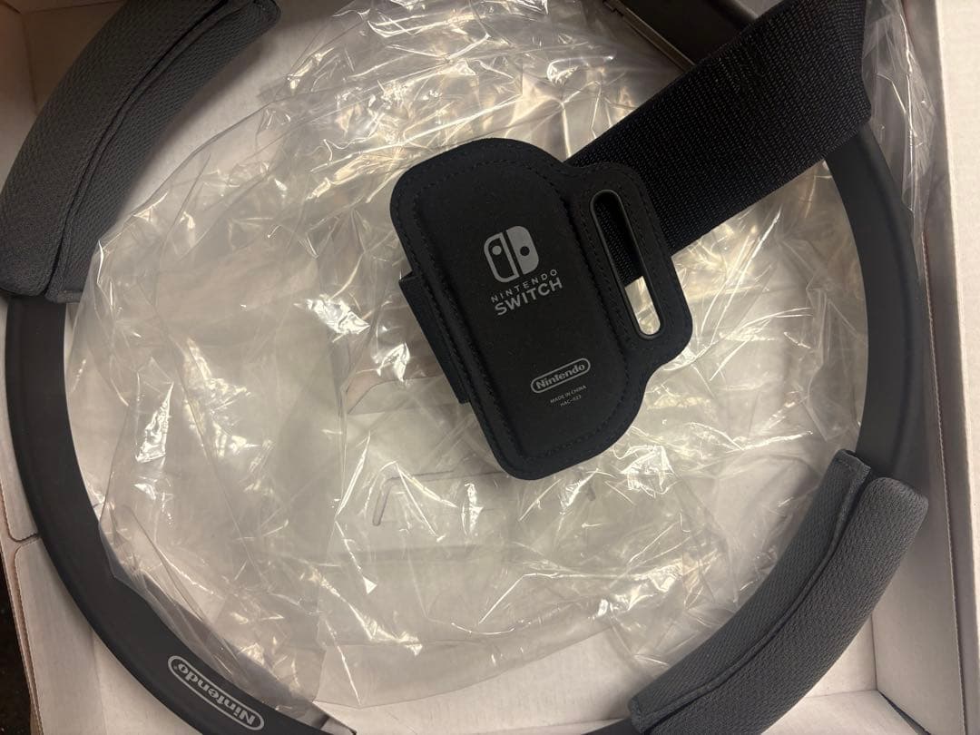 Nintendo Switch 本体 赤/青 リングコン+ソフト2つ付き