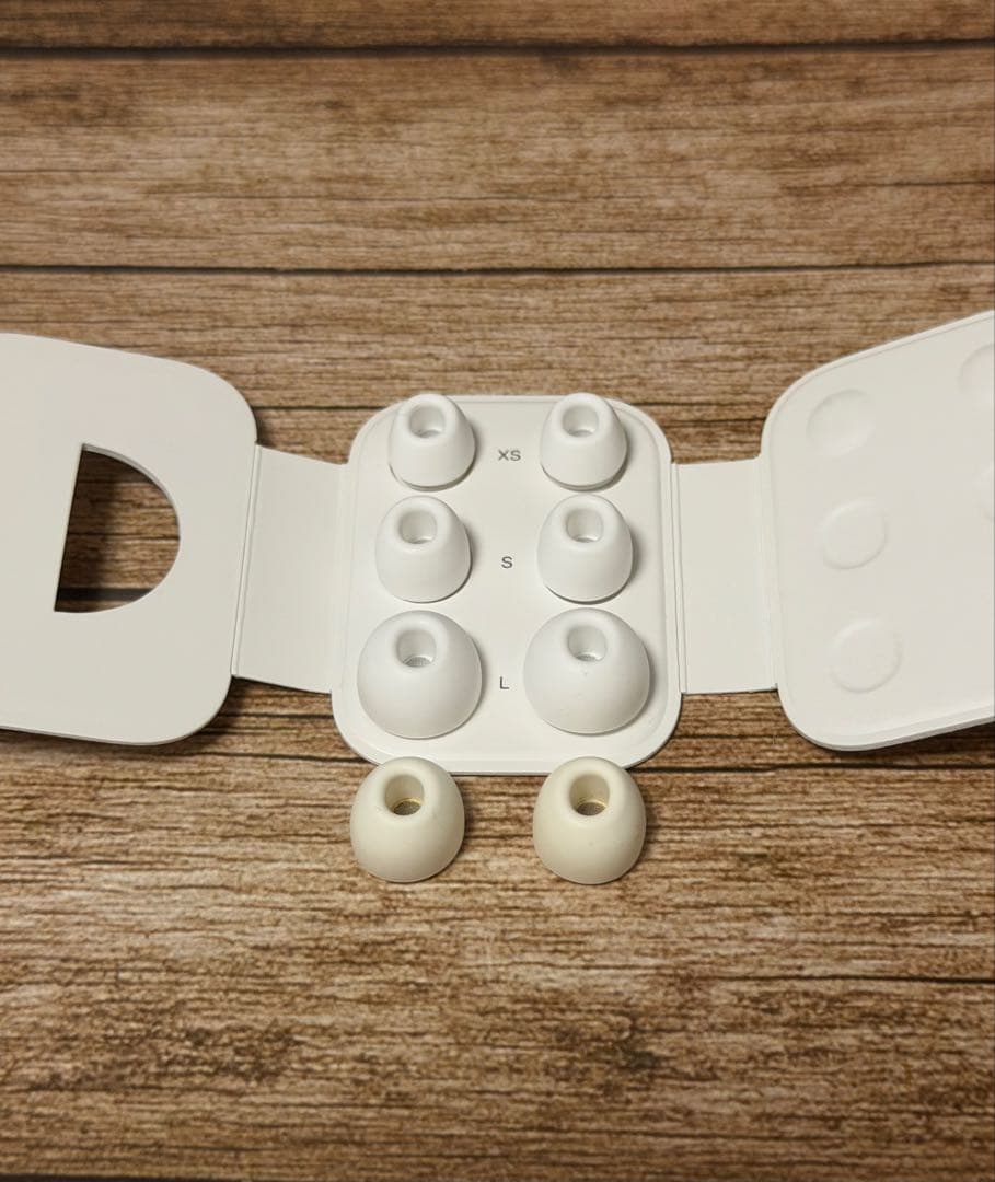 AirPods Pro2 本体 充電ケース付き